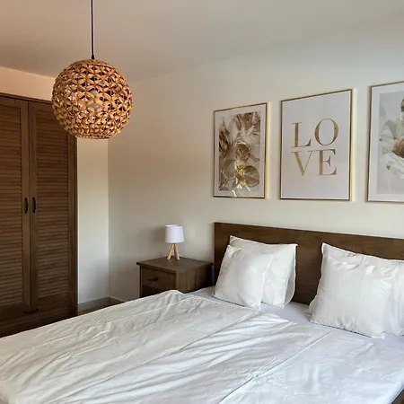 منزل للإقامة Elen 6 Luzek, 86 M2 ديشين