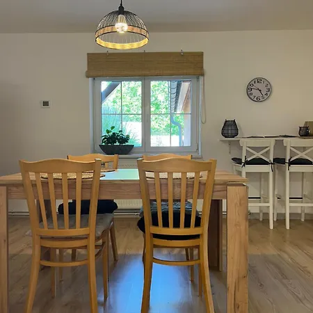 Проживание в семье Elen 6 Luzek, 86 M2