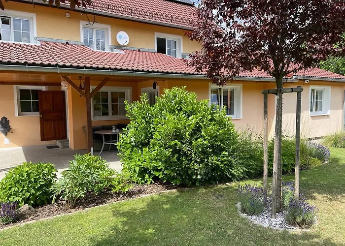 ホームステイ Elen 6 Luzek, 86 M2